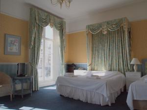 Hotel Photos